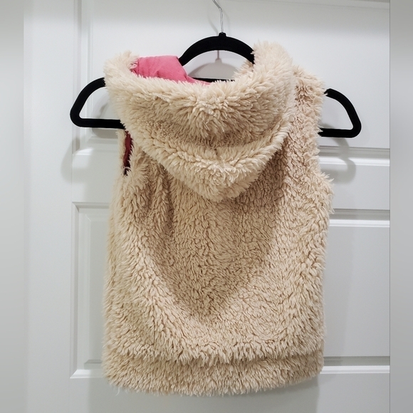 MINI BODEN FAUX FUR SHERPA FULL ZIP VEST WITH HOOD CREAM YOUTH GIRLS SIZE 5 - 6Y - Picture 5 of 13